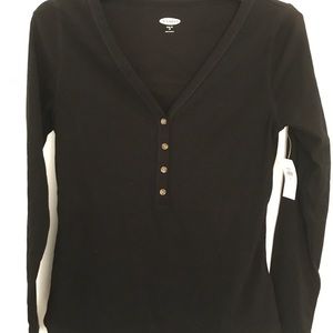 Old Navy long sleeve tee